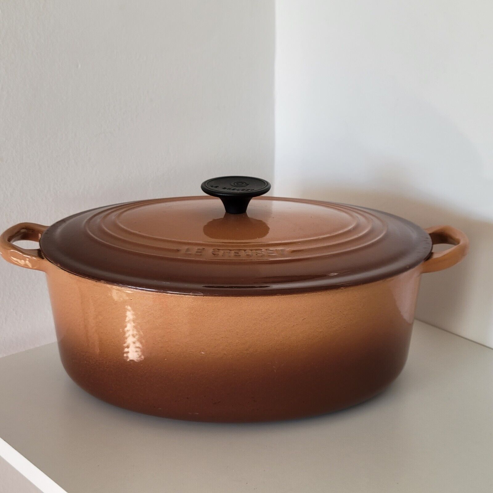 Tureen Le Creuset vintage oval casserole in brown enamelled cast iron size 30
