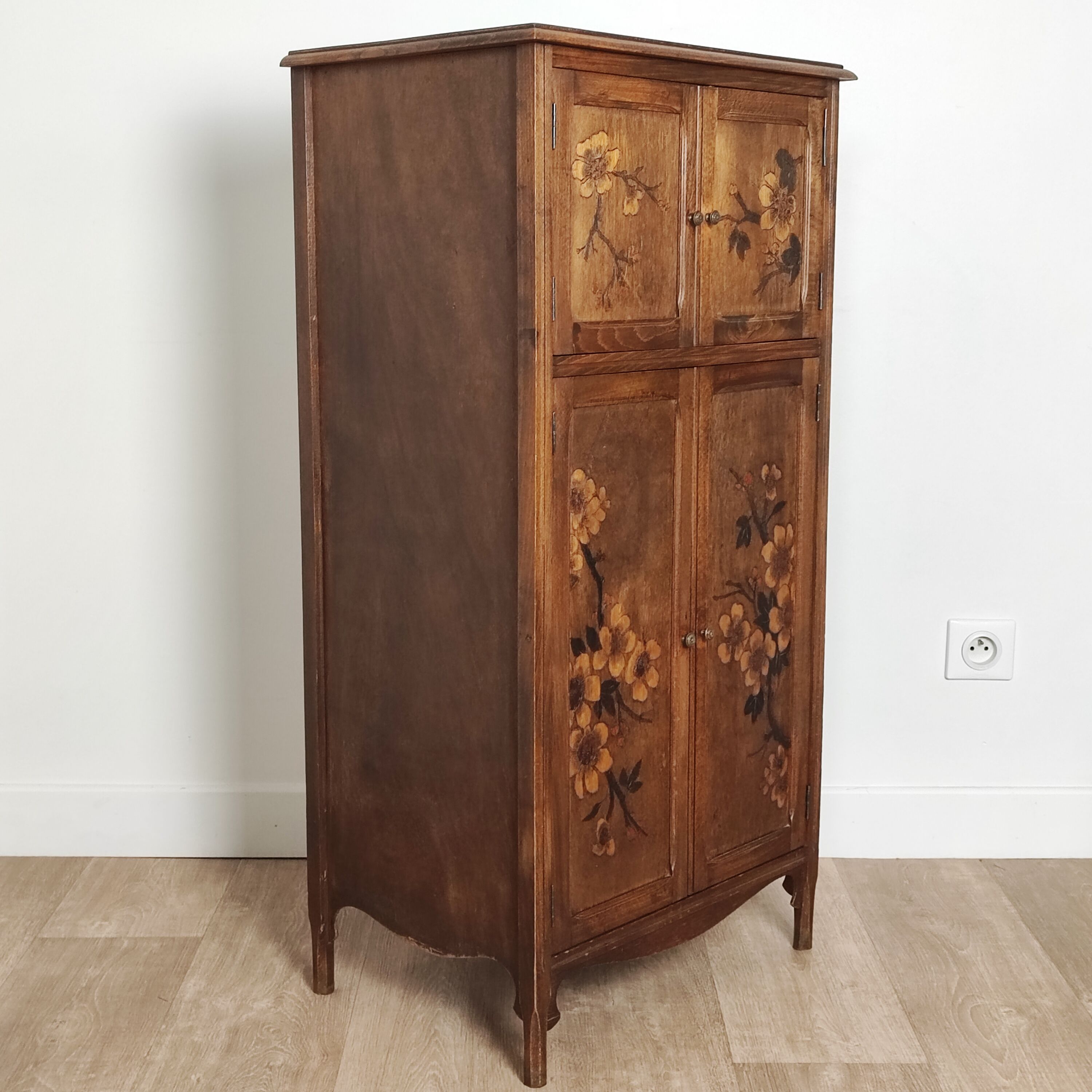 Accent furniture 30'