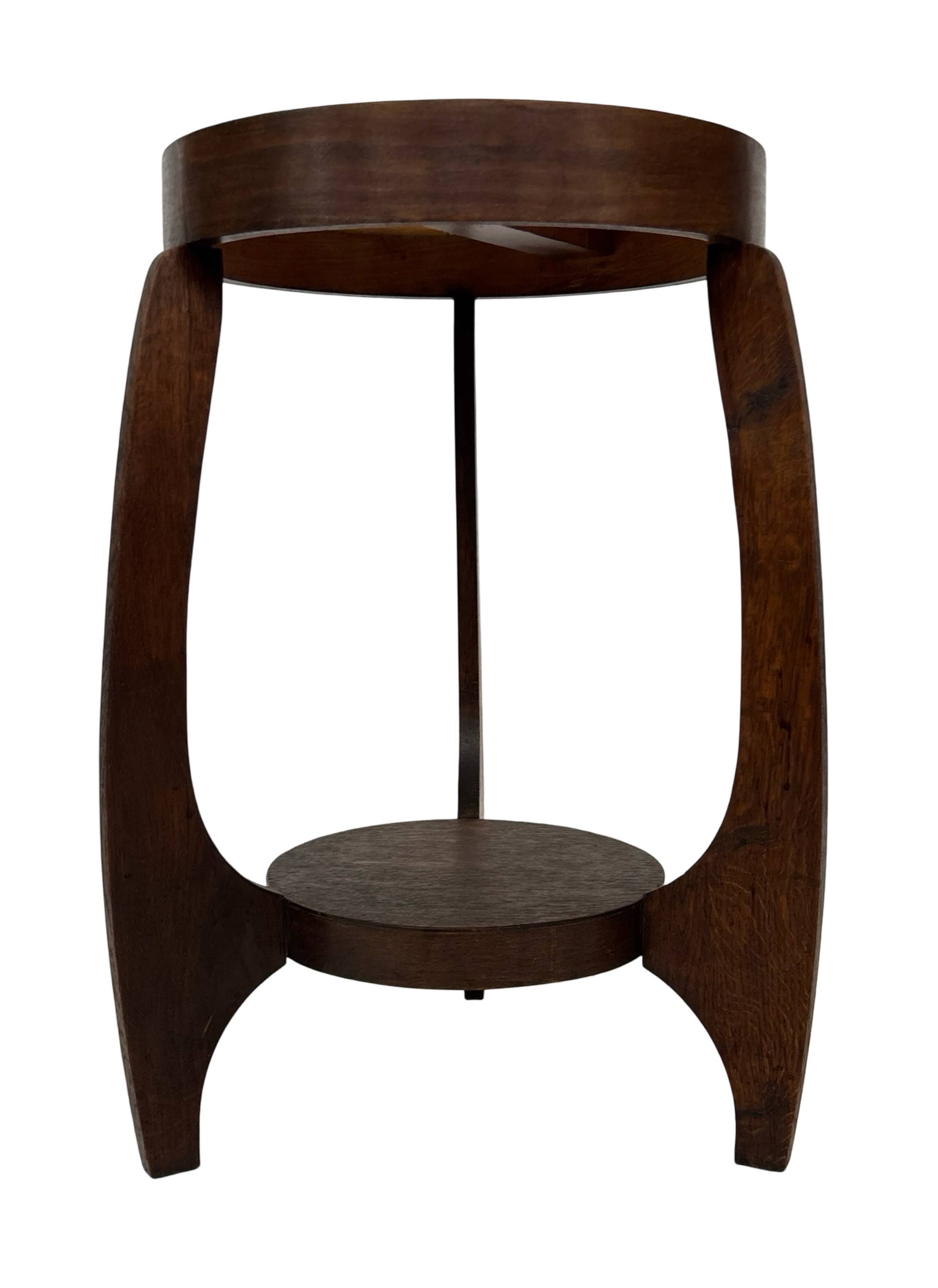 Table d'appoint Art Déco en chêne au design minimaliste