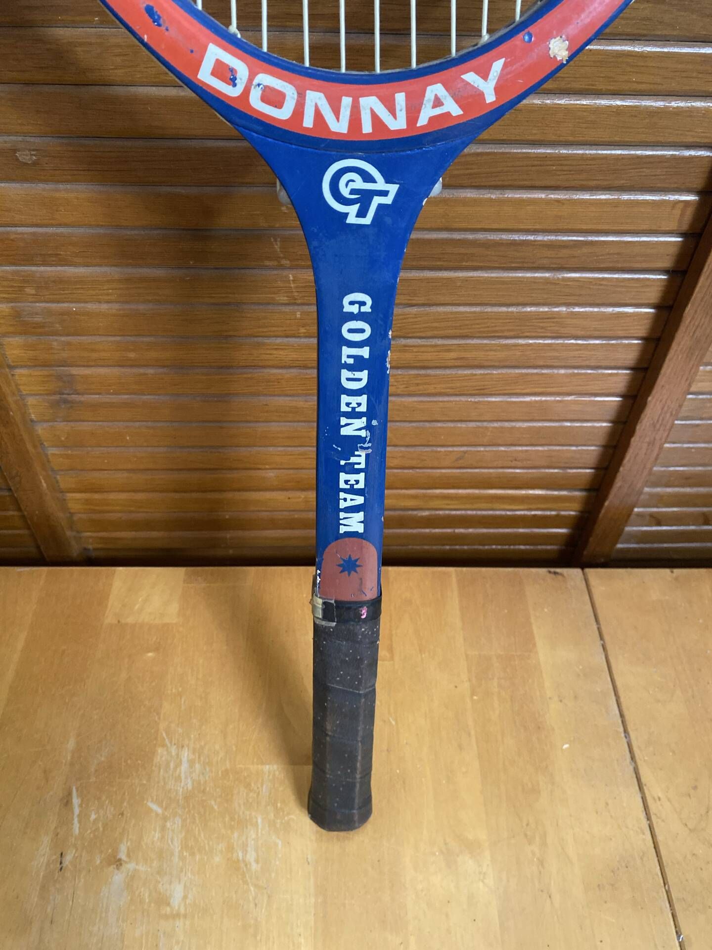 Vintage donnay wooden tennis racket + sports cover