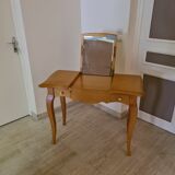 Coiffeuse en bois clair