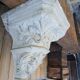 Stand, corbel, wall console in stucco with leaf ornament