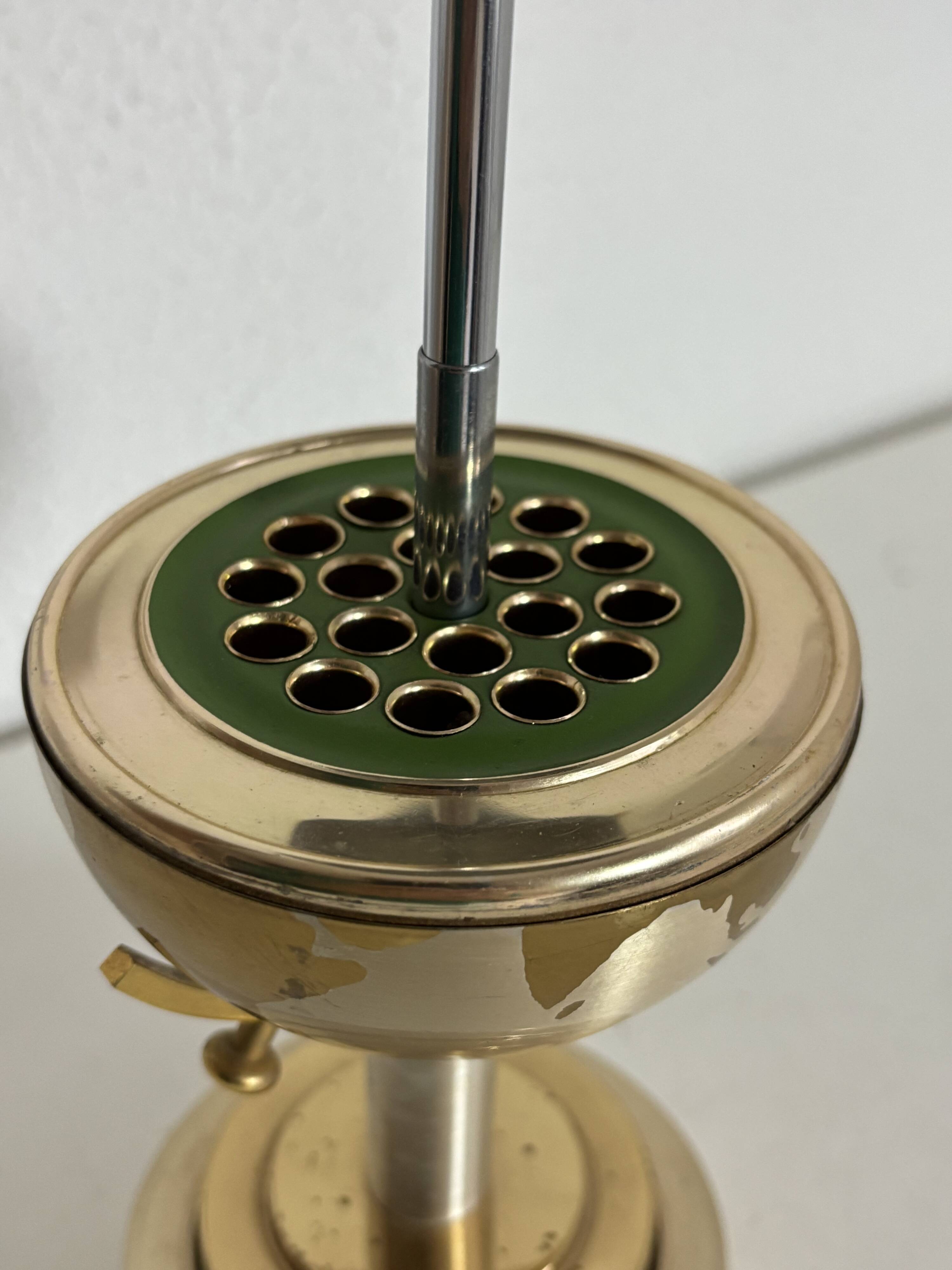 Porte-cigarettes vintage 1960 mappemonde distributeur - 20 x 10 cm