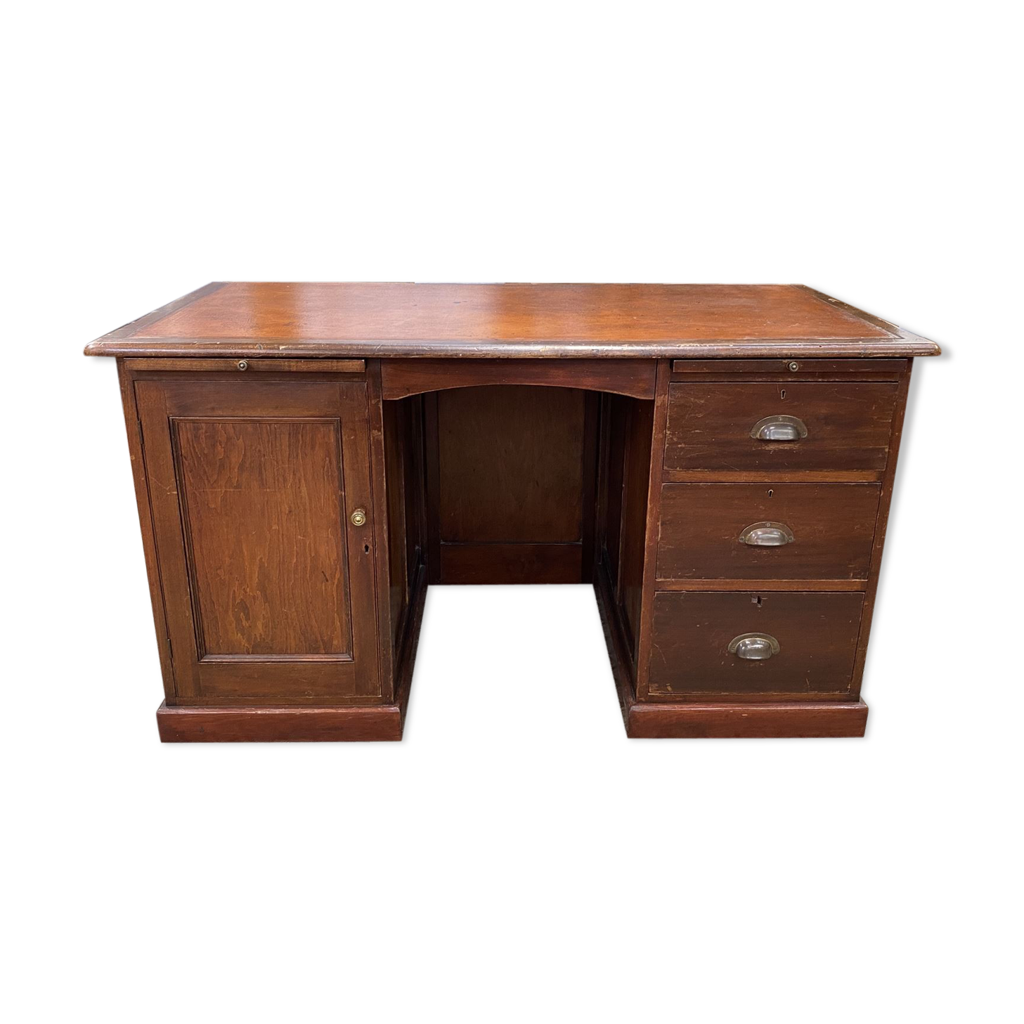 Flat mahogany desk early 20th century