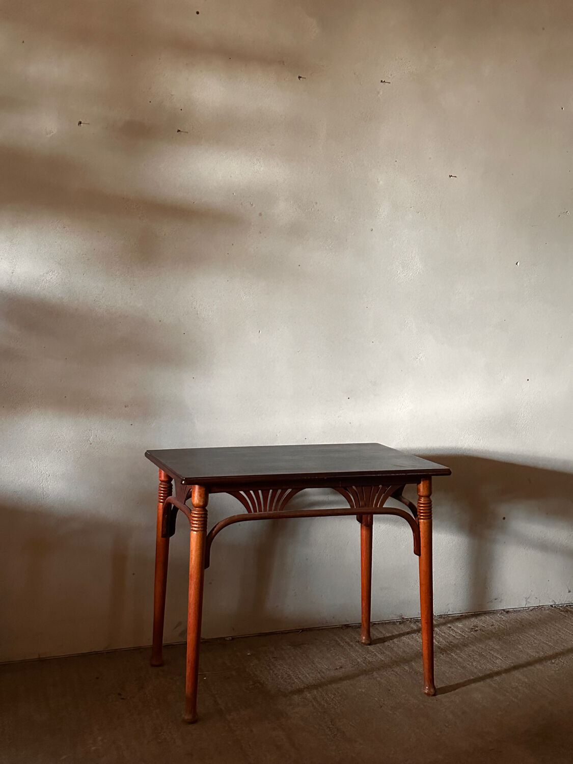 Art Nouveau desk - Thonet