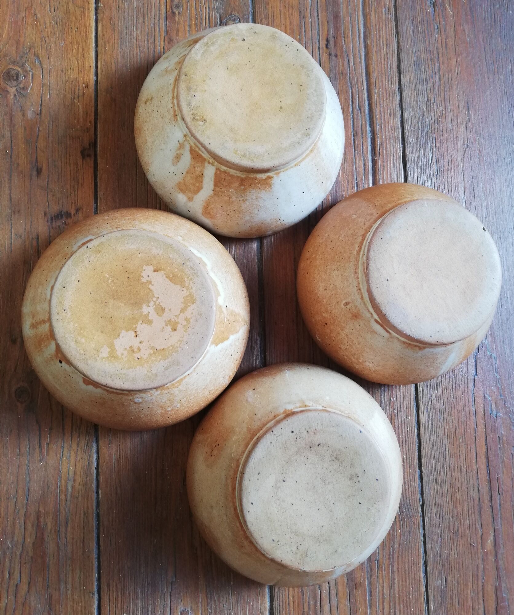 4 bols en grès