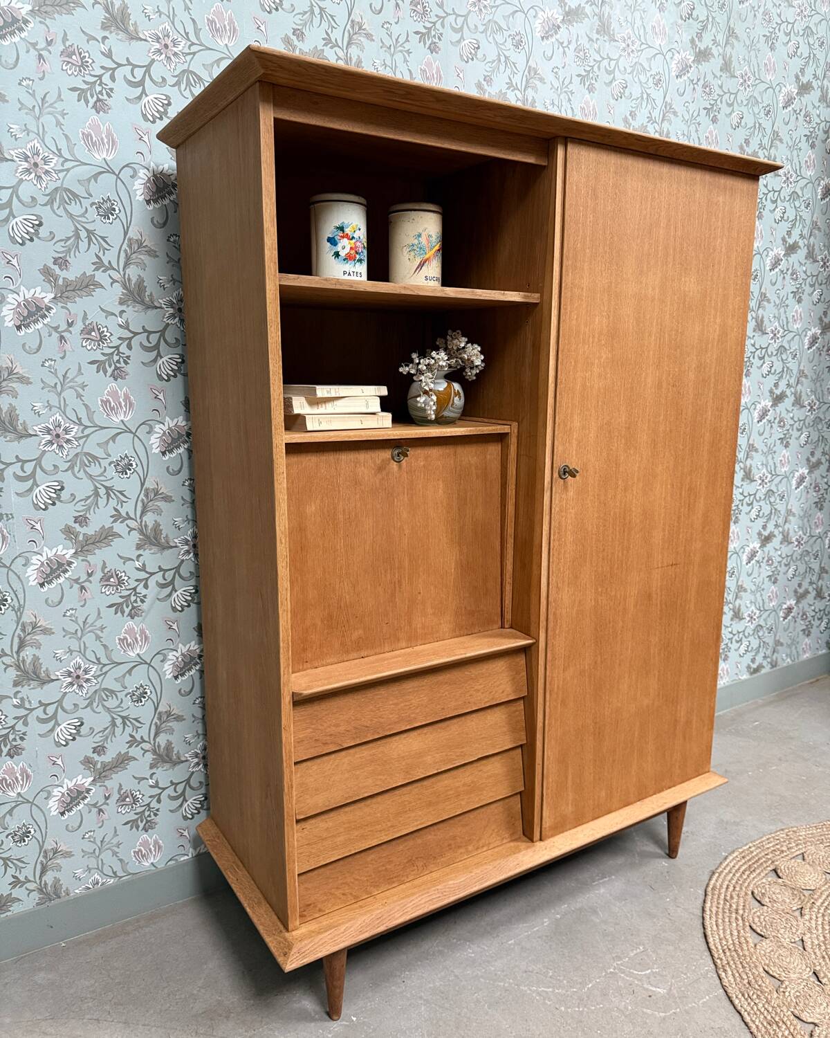 Vintage secretary cabinet (refurbished)