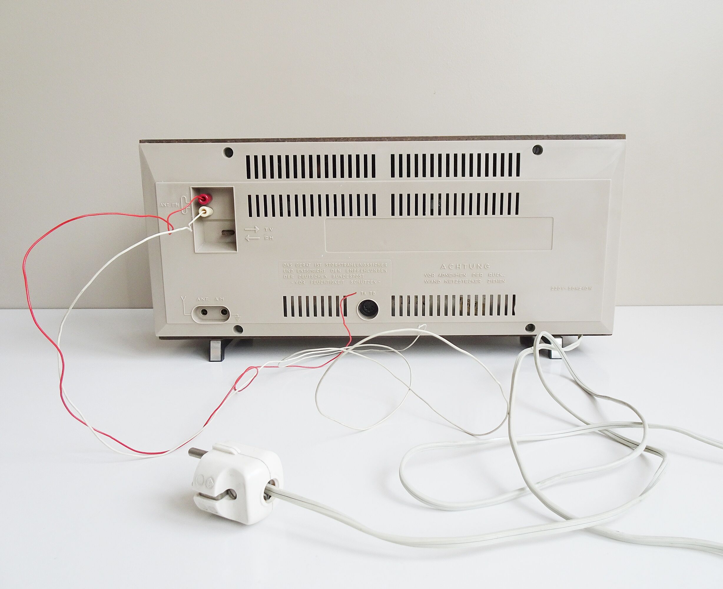 Mid century radio, tube radio europa 3030 with wood paneling