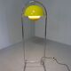 Lampe de sol en pot de fleurs jaune Cosack des années 1960-70.