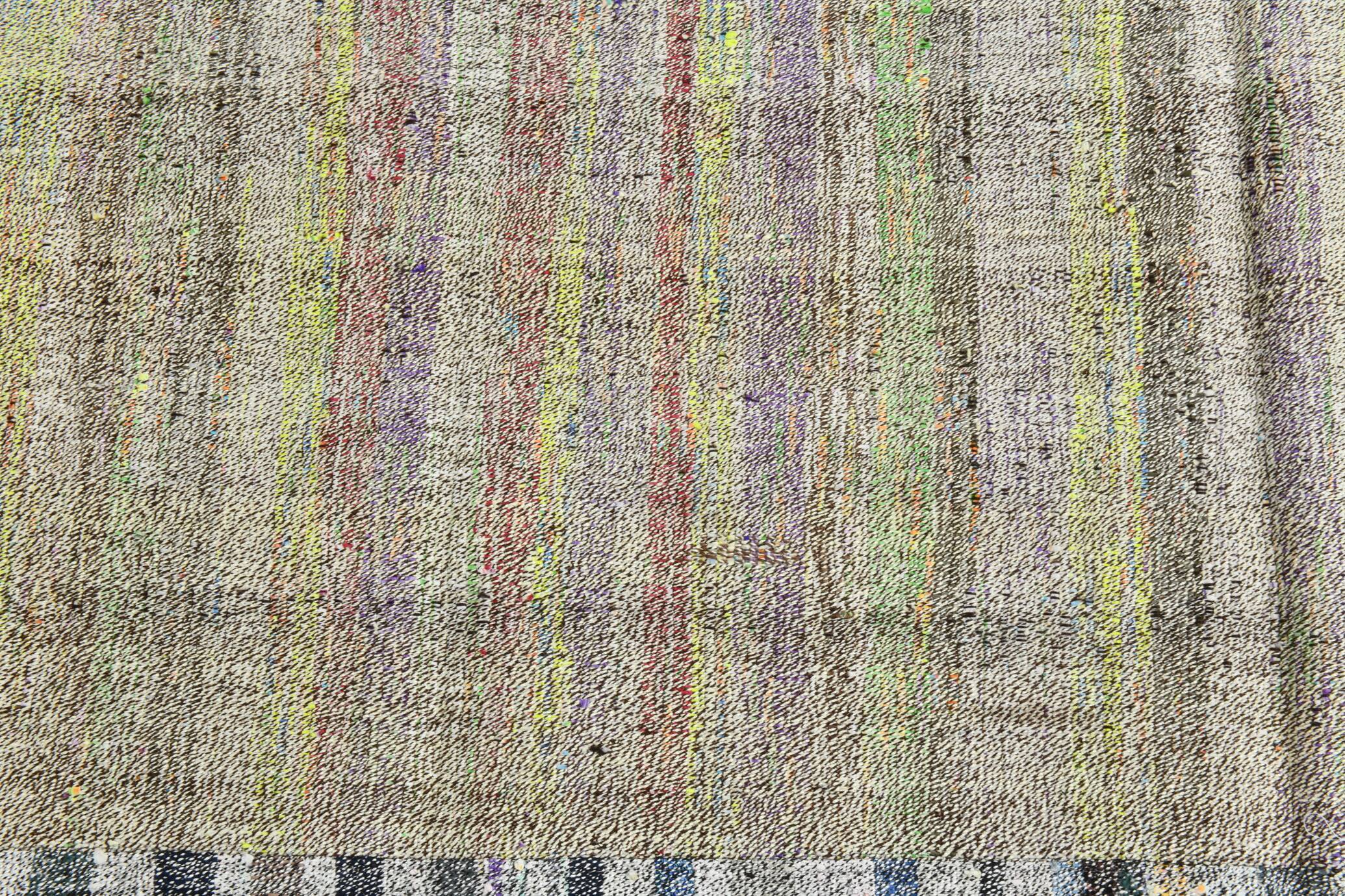 Ethnic vintage rug, 222x304cm