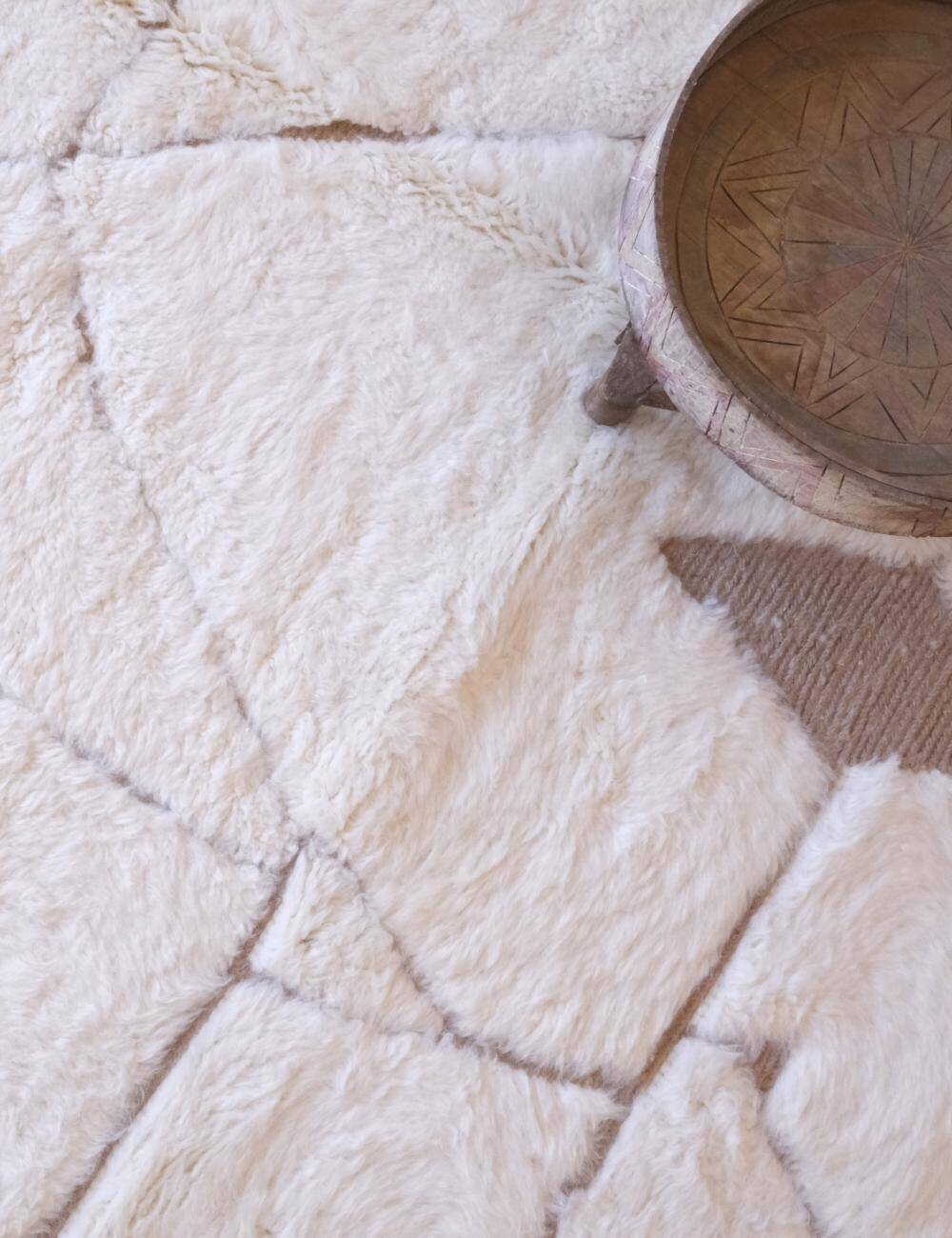 White Berber Rug - 292 x 208 cm