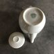 Théière en porcelaine émaillée blanche de Pillivyut  11,5 cm