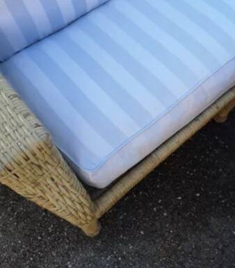 Vintage rattan lounge