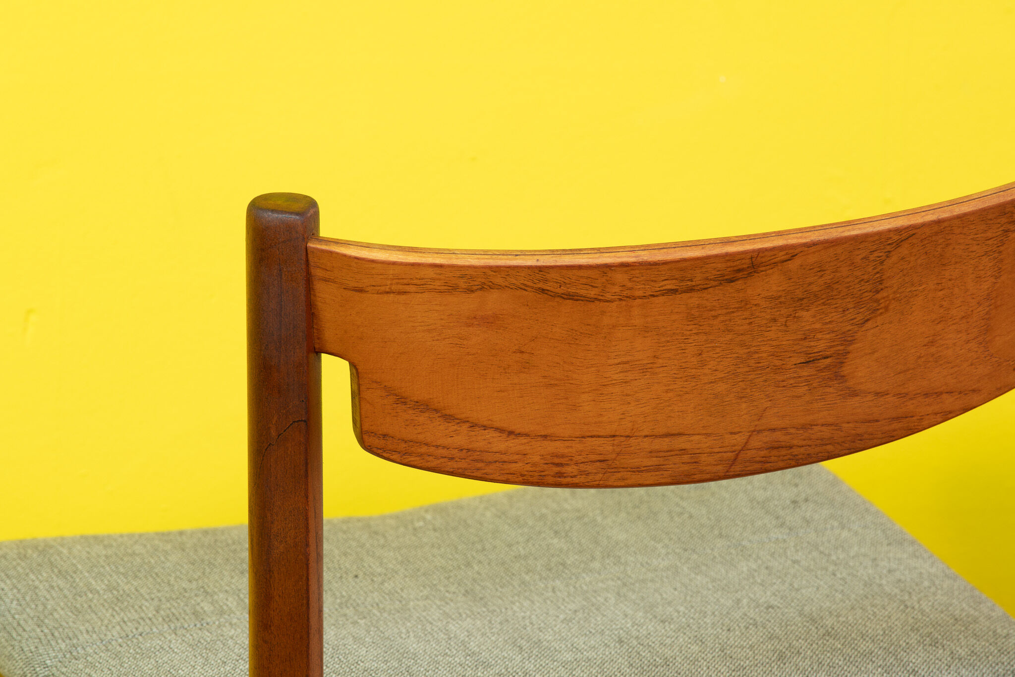 4 chaises scandinaves vintage – 44 cm
