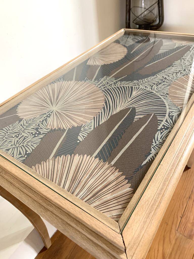 Table basse vitrée style Louis XV