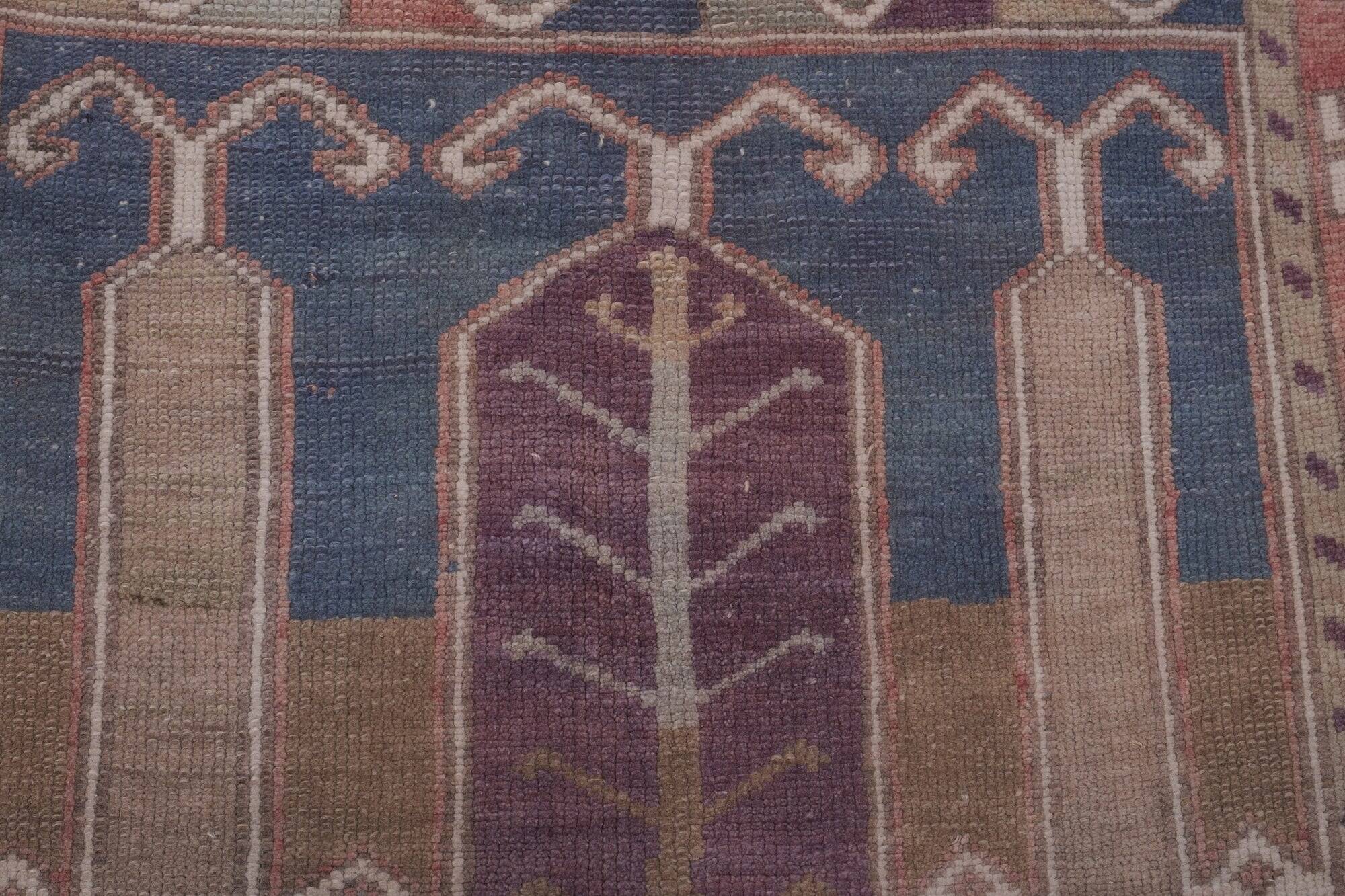 Vintage handmade Turkish rug 125x198 cm