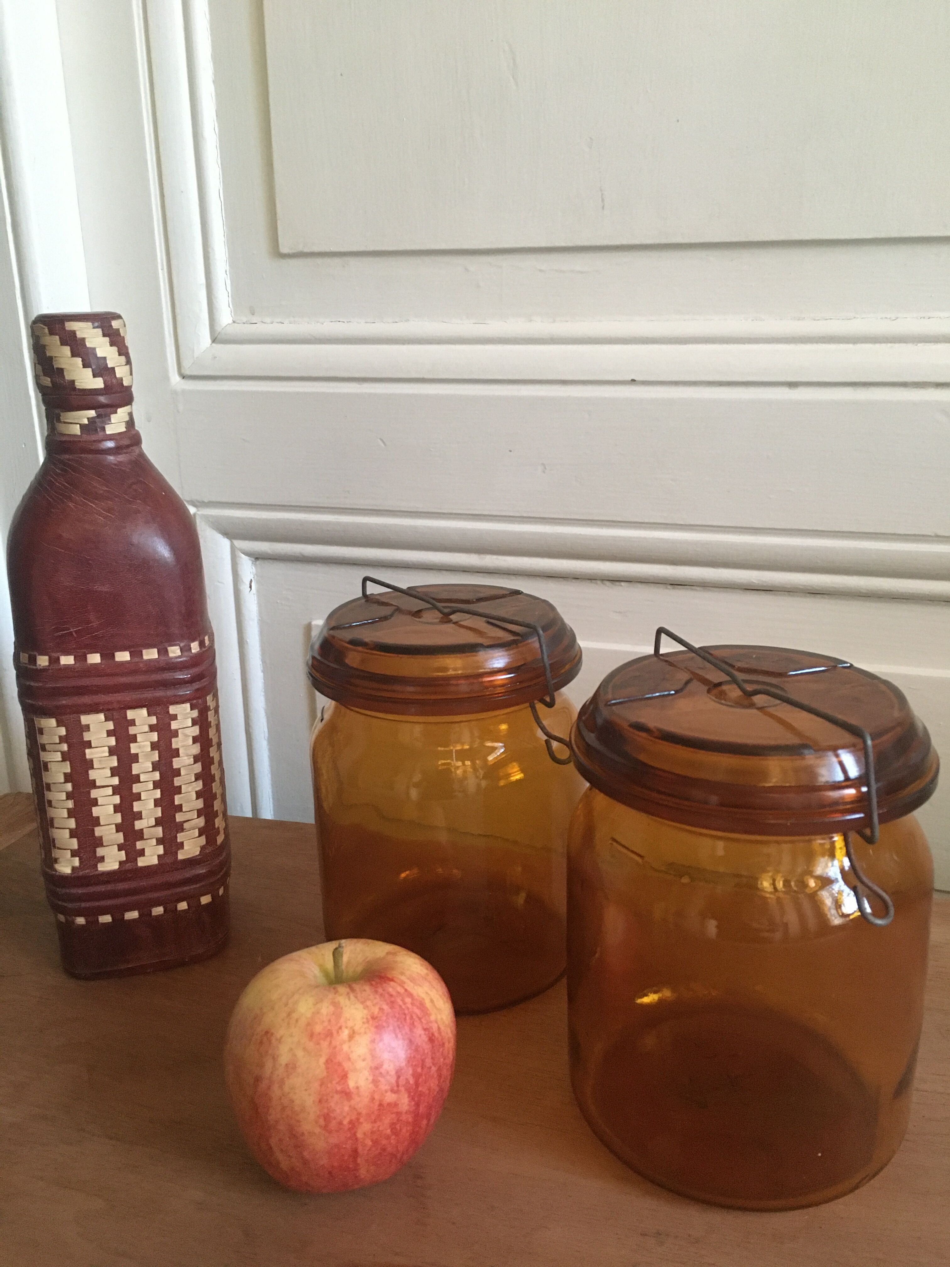 Duo of amber BVB jars