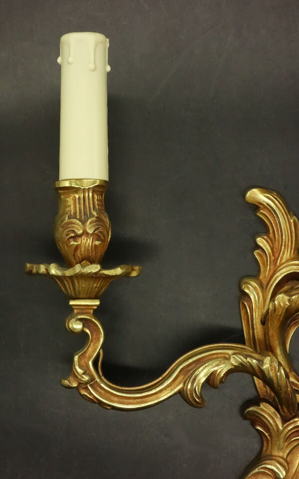 Pair of wall lamps stamped Louis XV style