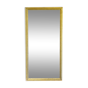 Miroir en stuc doré