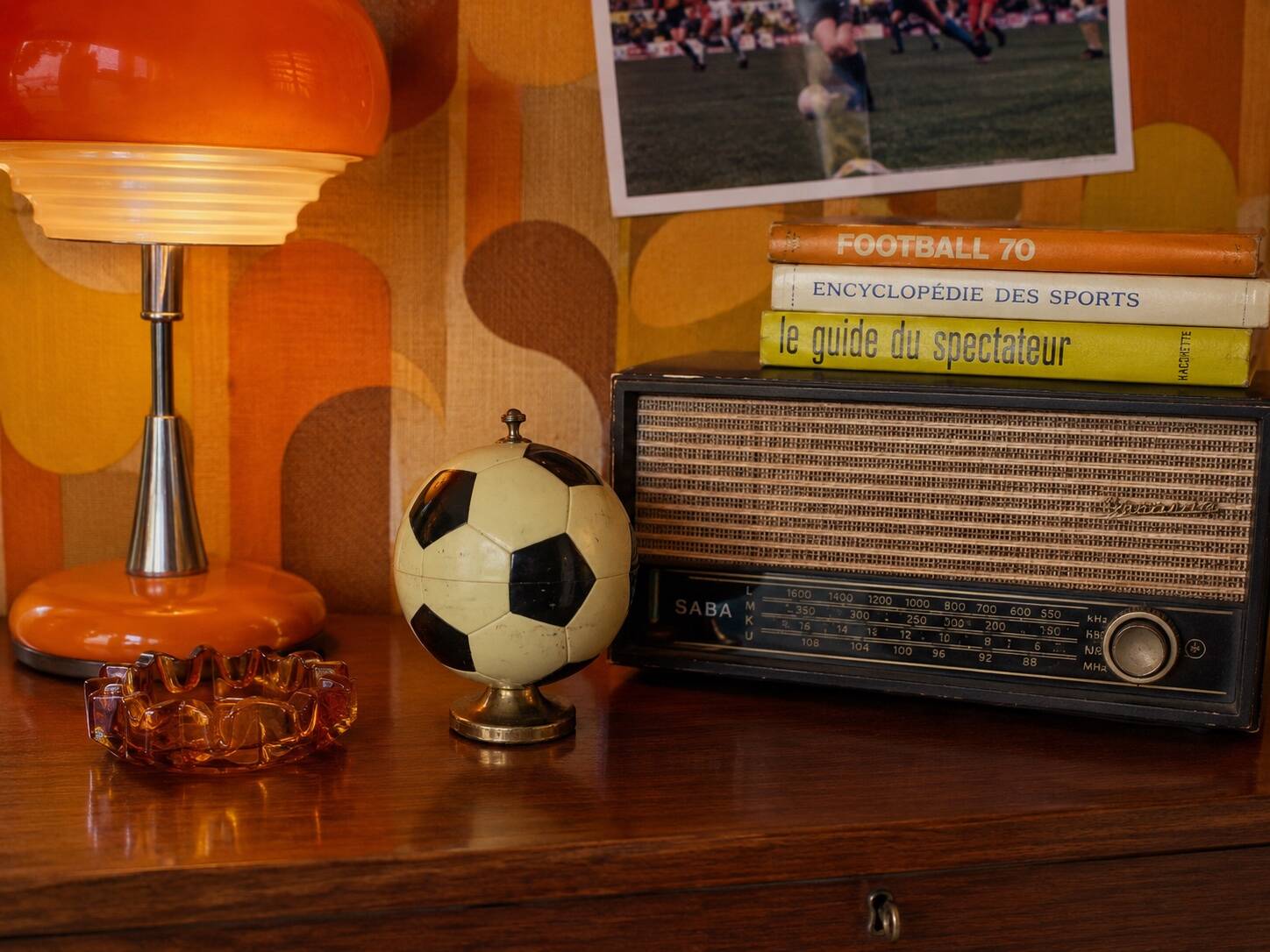 Porte-cigarettes vintage 1960 ballon football distributeur boîte - 16 cm