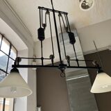 Lustre en fer à deux bras avec des abat-jour en verre opalin. Modèle Athena de Flamant