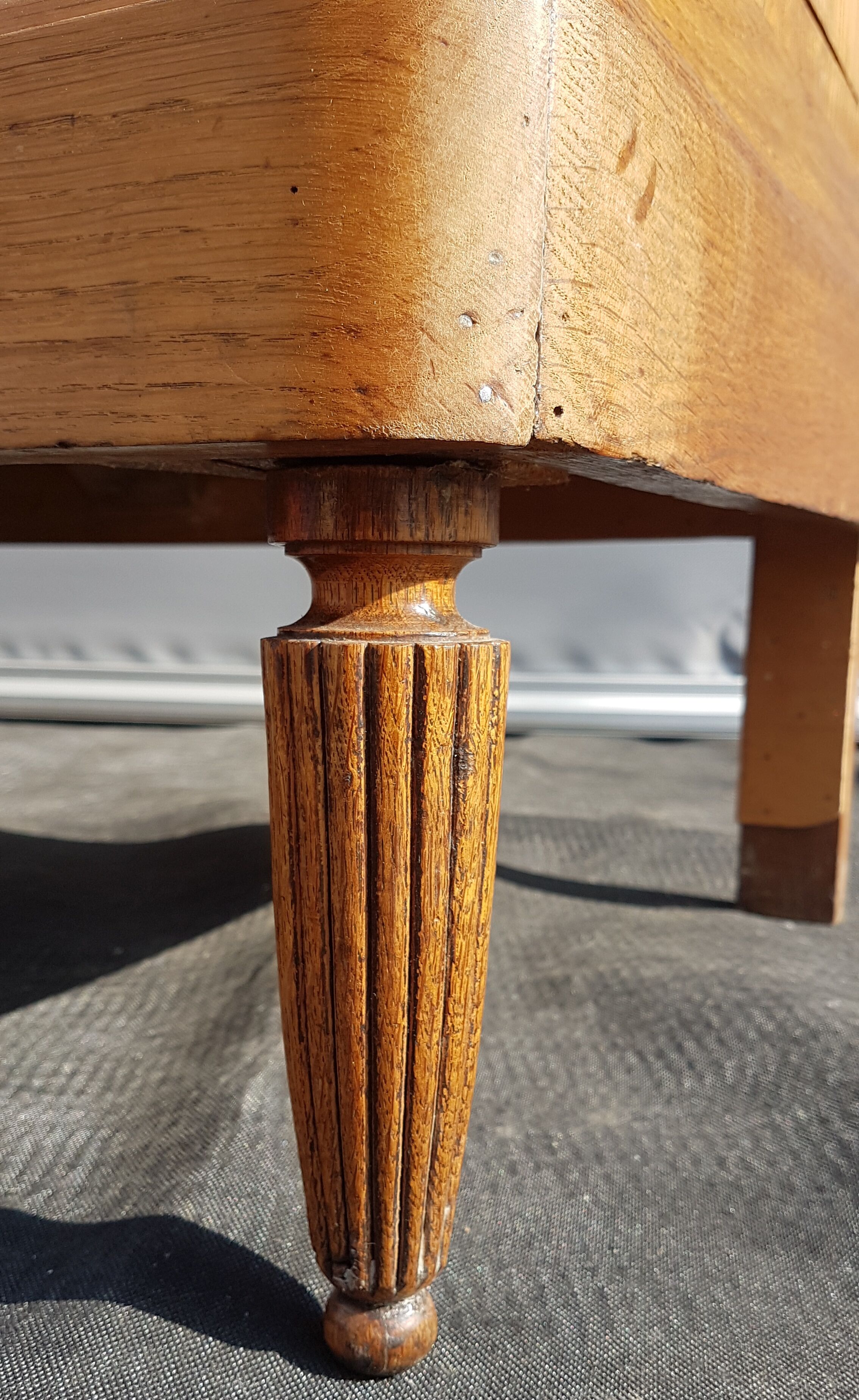 Ice oak art deco cabinet