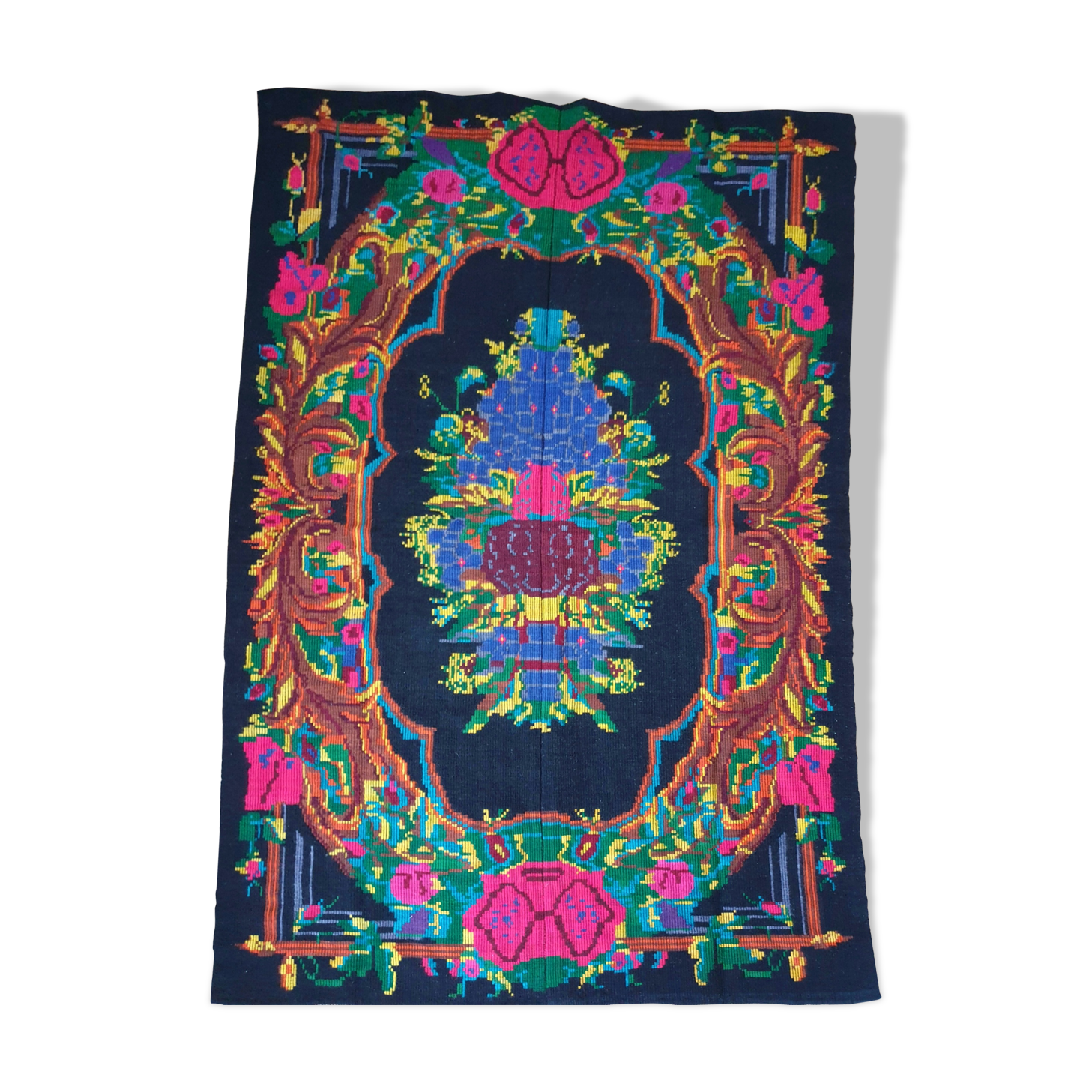 The bee rug, amazing vintage romanian wool rug, elegant romantic, bohemian design, rustic eclectic