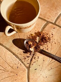 Lot of 4 coffee cups in sandstone