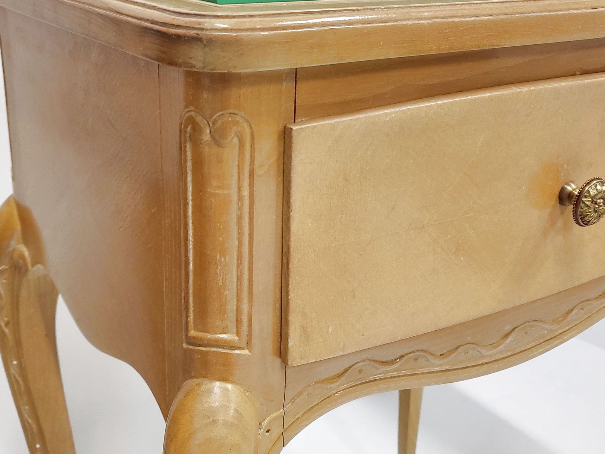 Pair of vintage 1940 bedside tables