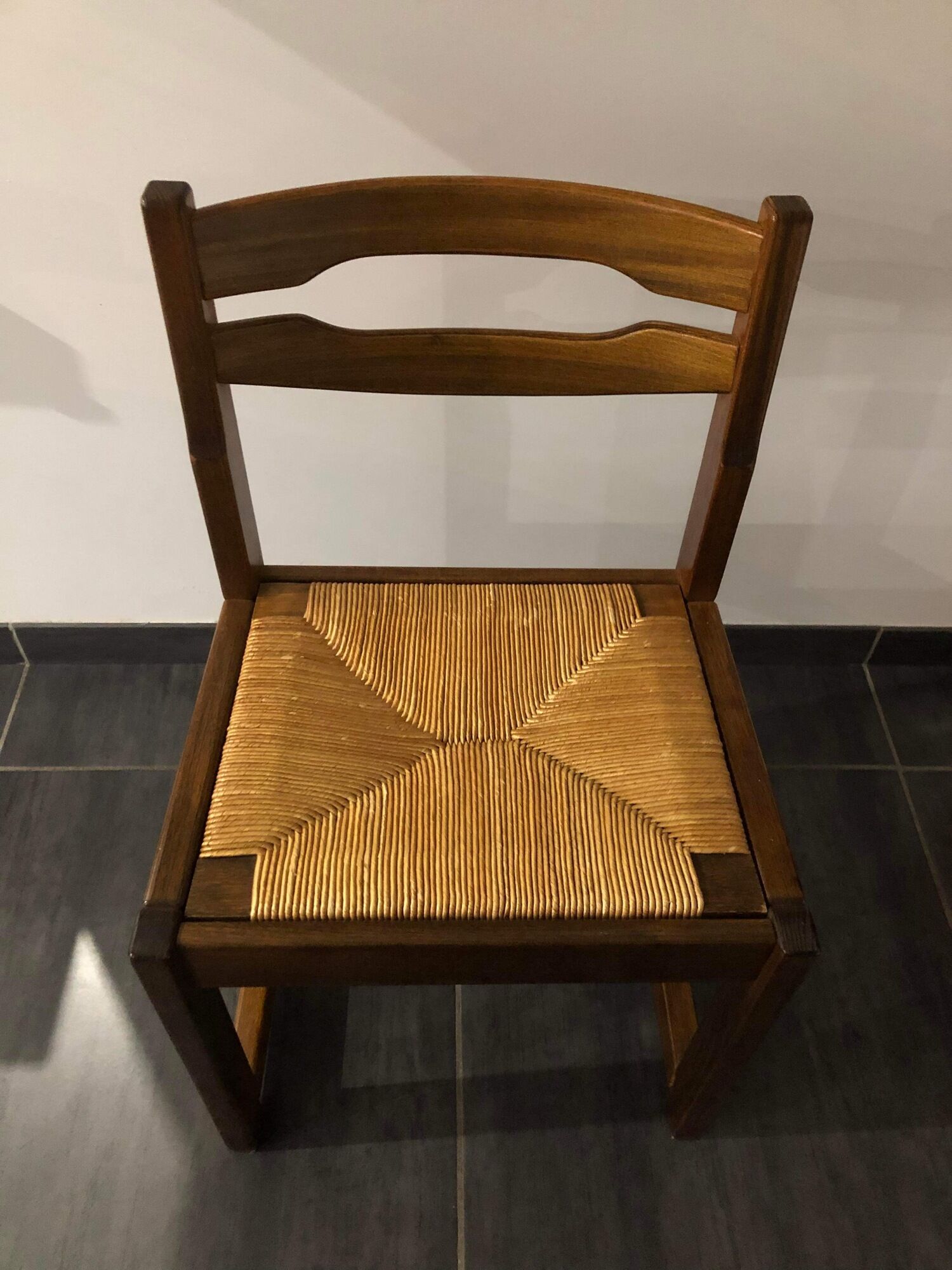 Suite of 6 sled chairs from the house revival 1970s
