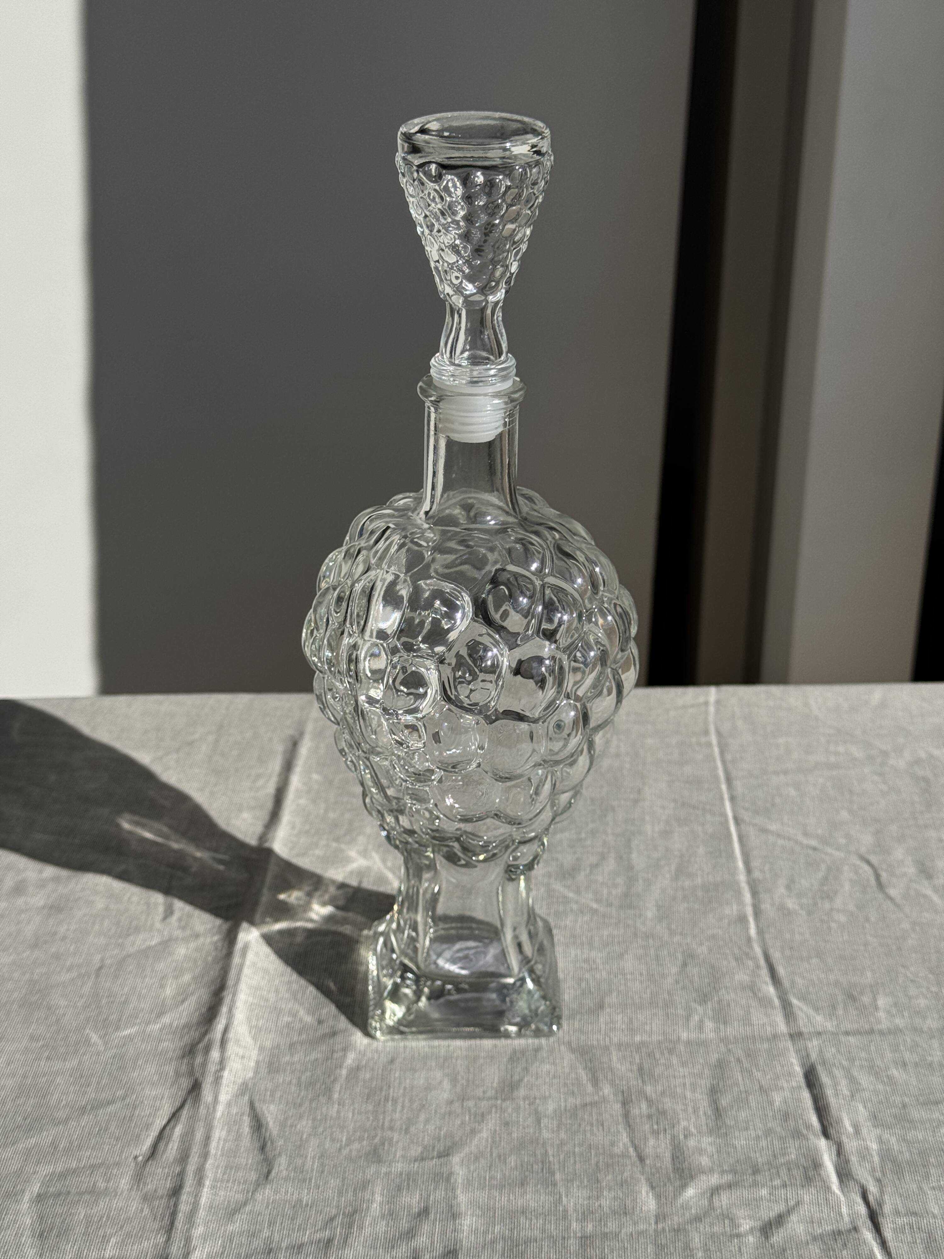 Carafe en verre moulé en forme de raisin H29 D10