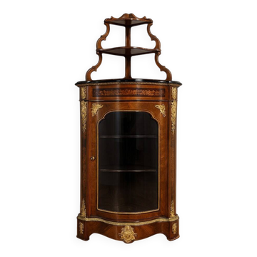 Encoignure galbée style Louis XIV en bois de rose et marquéterie