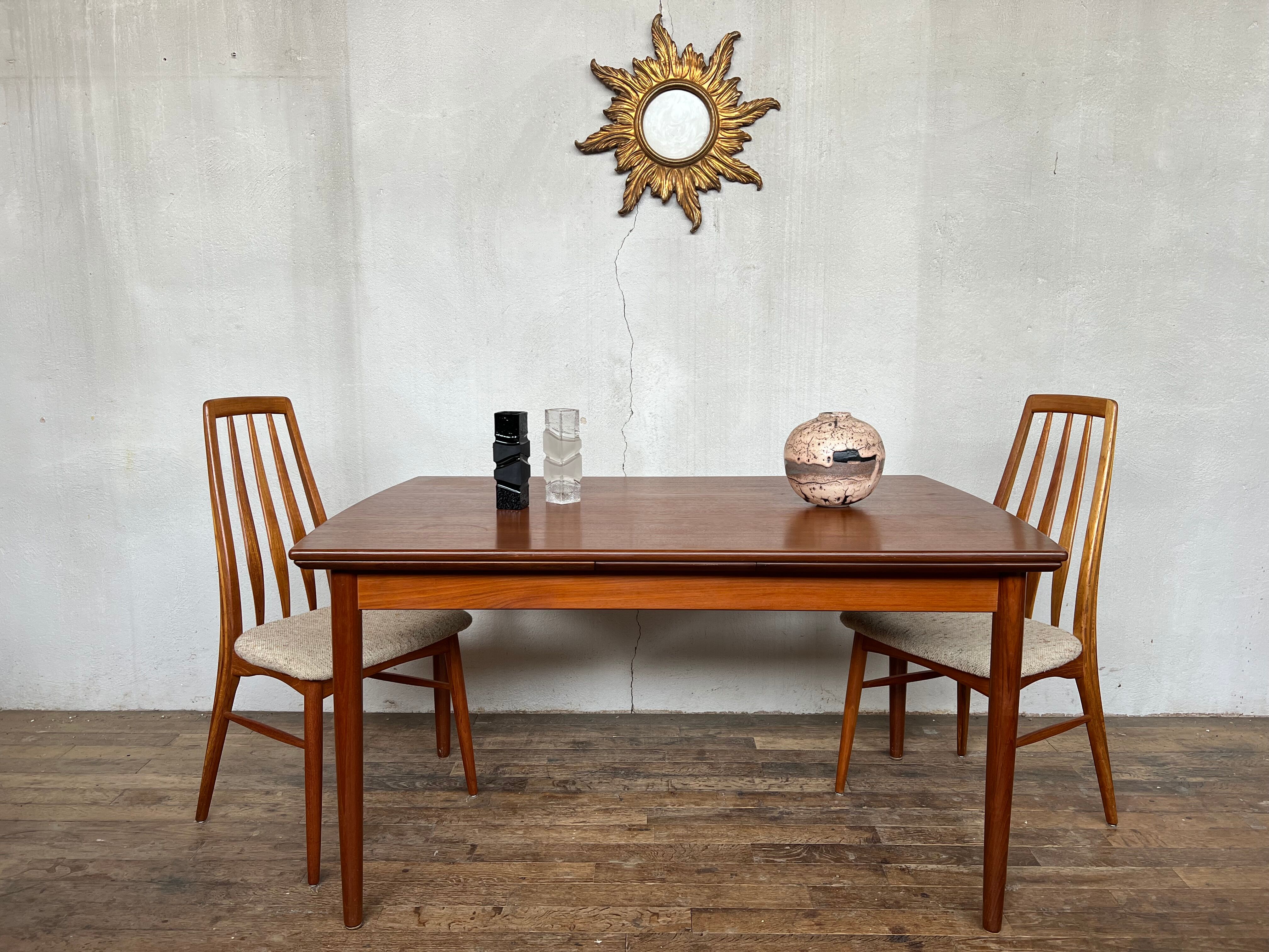 Scandinavian table in vintage teak 1960 Samcom edition