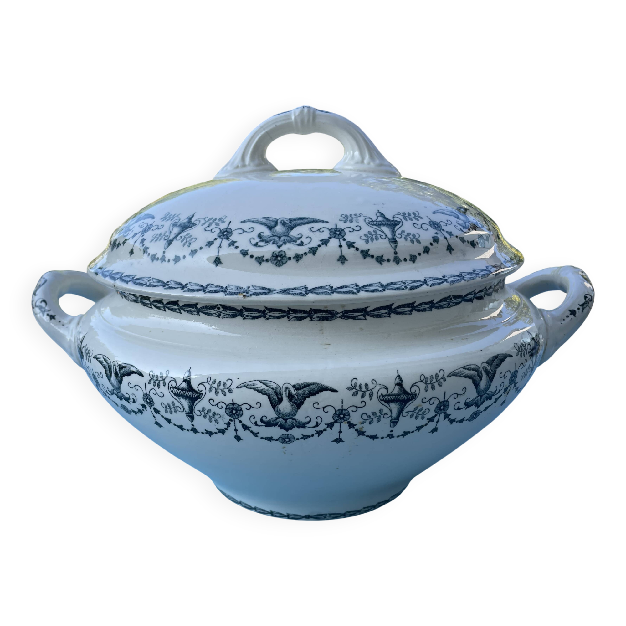 Soupière ronde modèle Primerose oiseaux demi porcelaine Badonviller