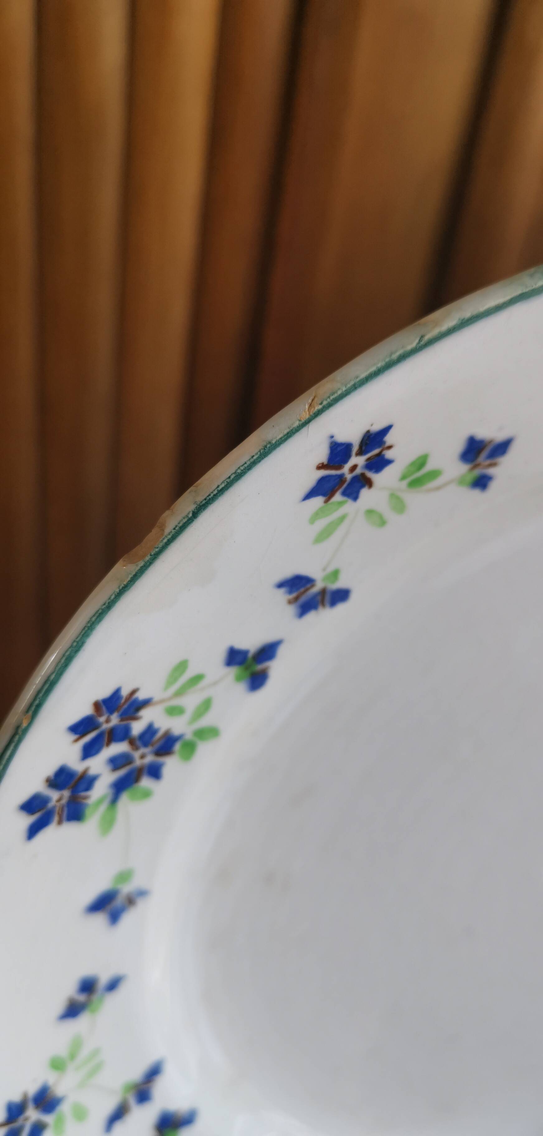 6 assiettes anciennes dépareillées bleues et blanches, St Amand, Moulin des Loups