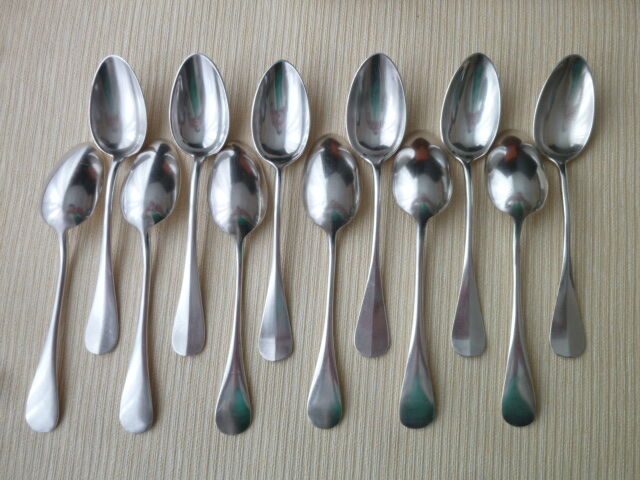 Box of 12 teaspoons in silver metal Metal White Model uniplat