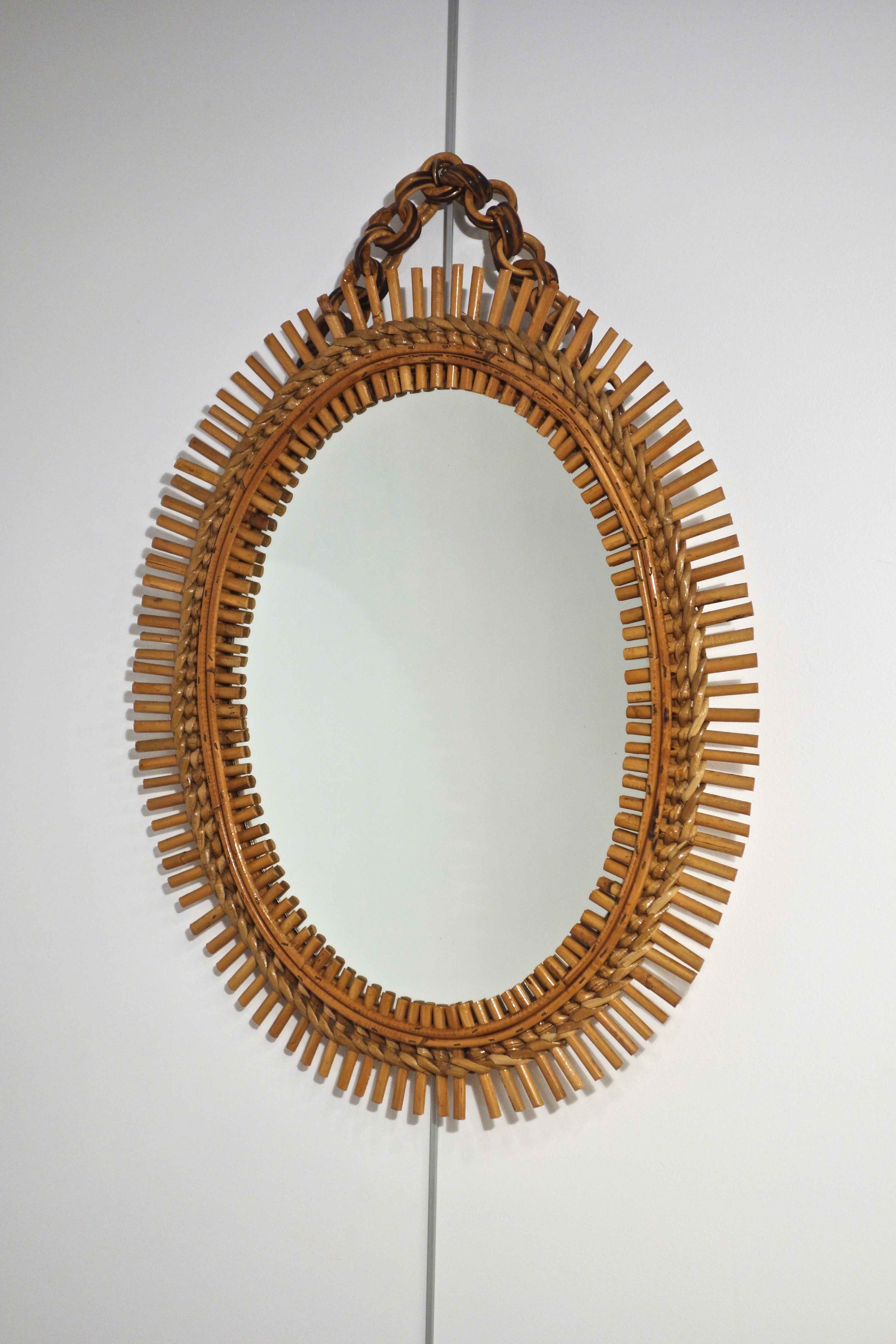 Italian sun mirror in rattan by Bonacina of the 50s 47x65cm