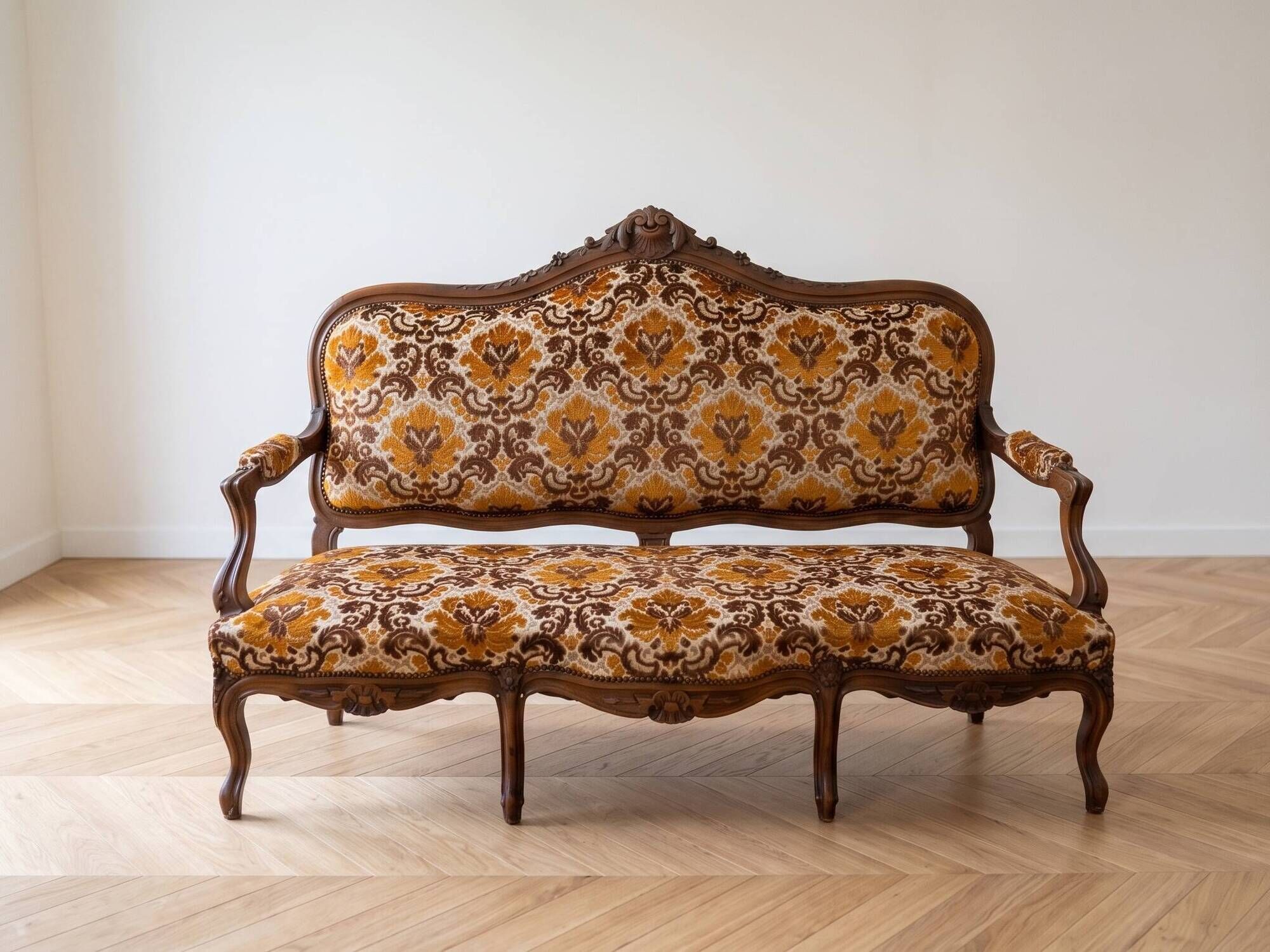 Two-seater banquette canapé in Louis XV style, made of wood and fabric.