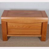Vintage chest of drawers in solid elm from the 1980s.