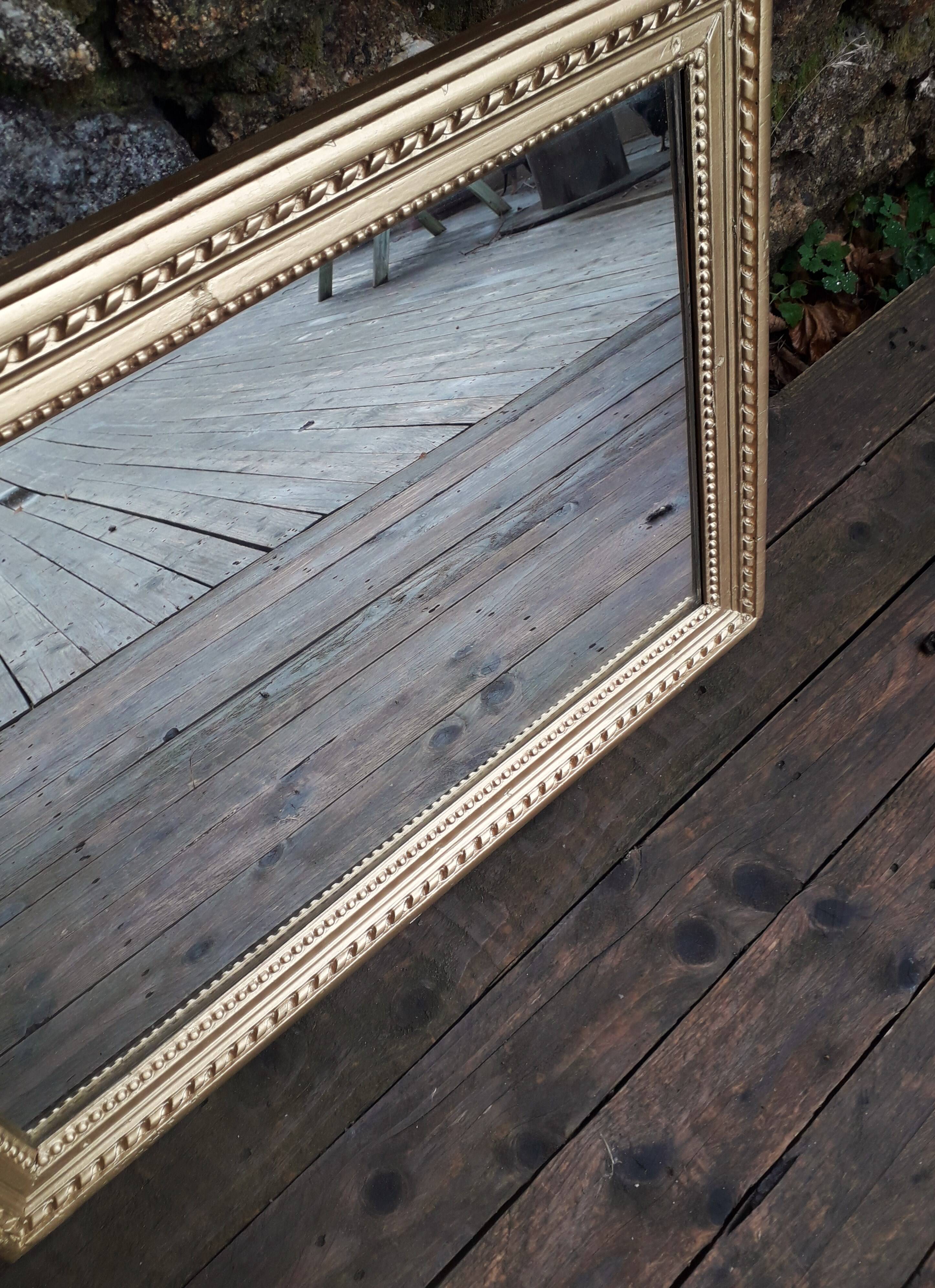 Old wall mirror - Wood and gilded stucco - 1940