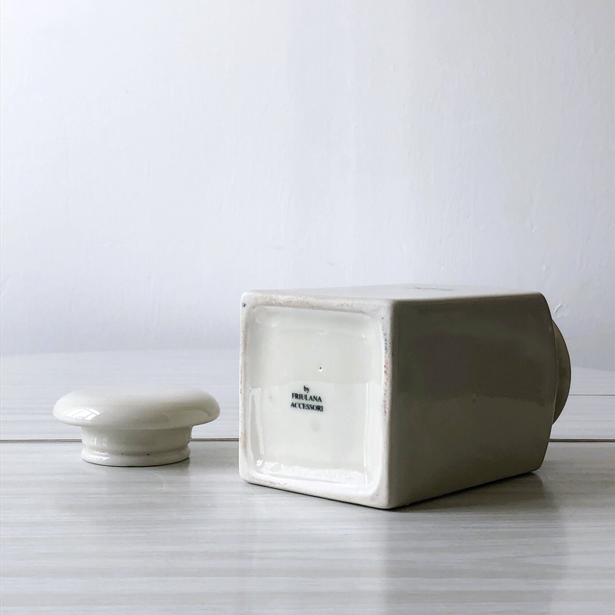 Salt jar ceramic storage of the brand friulana accessori