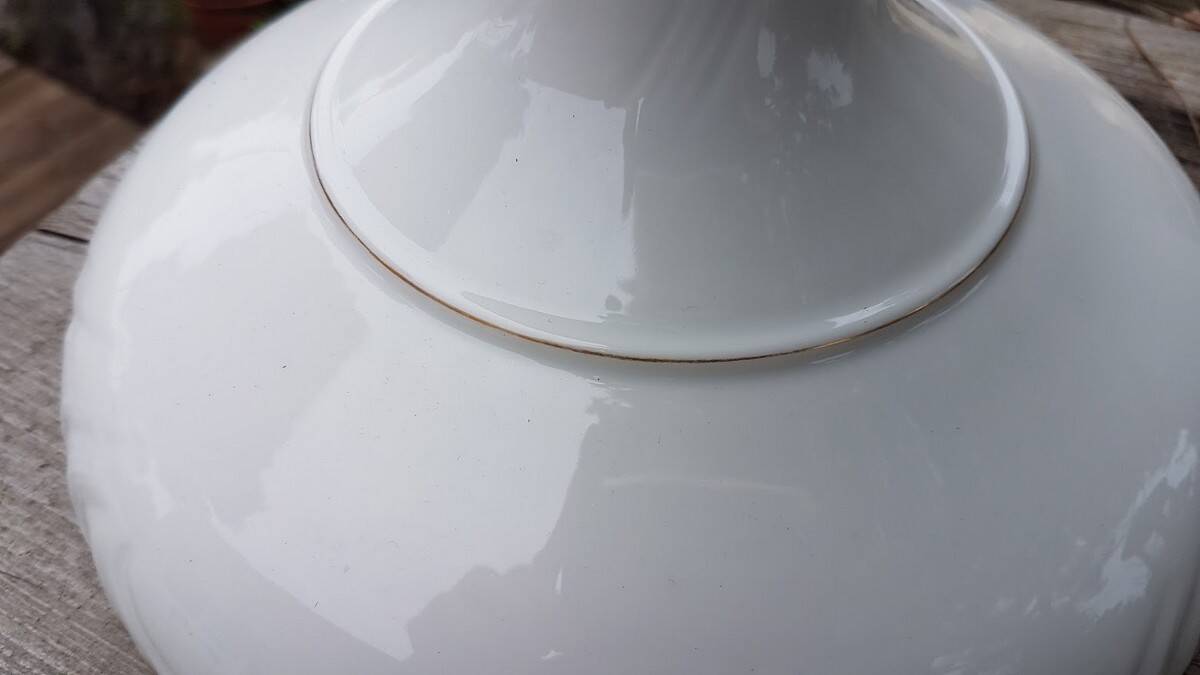 Limoge porcelain fruit bowl Gerard Dufraisseix Abbot - GDA