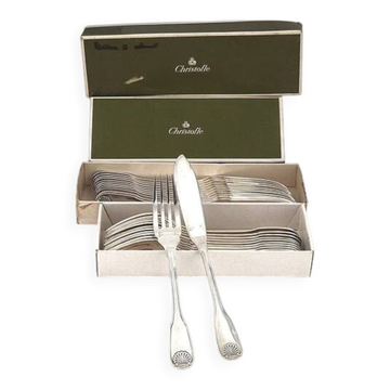 Christofle Vendôme 12 fish cutlery sets, 24 pieces, silver-plated metal, in excellent condition.