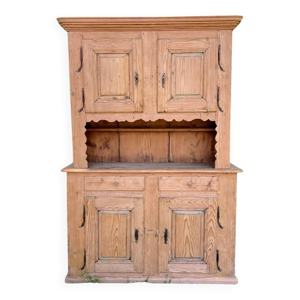 Buffet en mélèzes,