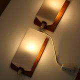 Paire d'appliques murales orientables scandinaves en teck 1960