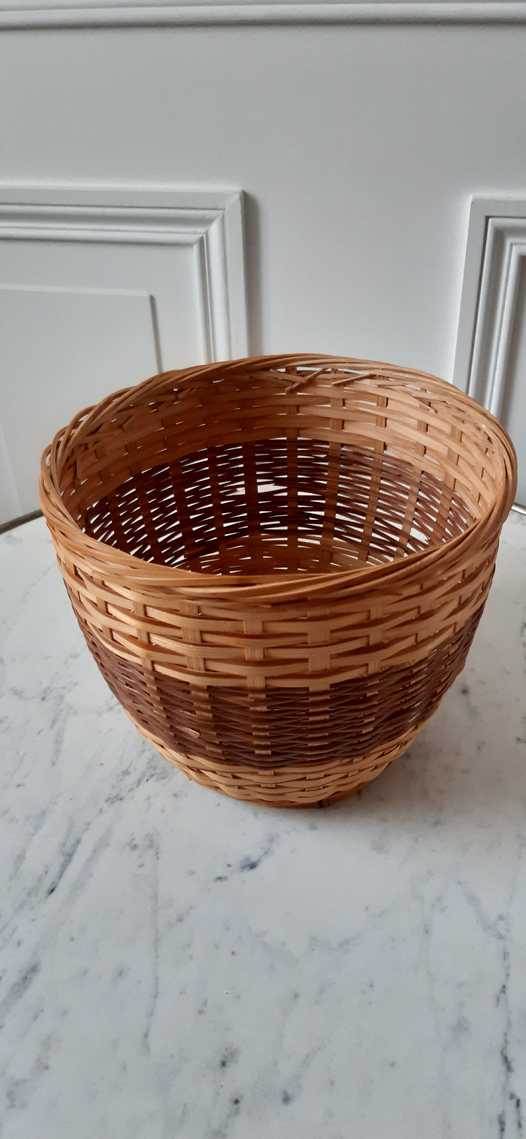 Wicker pot cover / vintage rattan 70s
