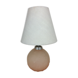 Lampe boule verre rose motif fleurs
