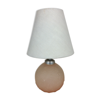 Lampe boule verre rose motif fleurs