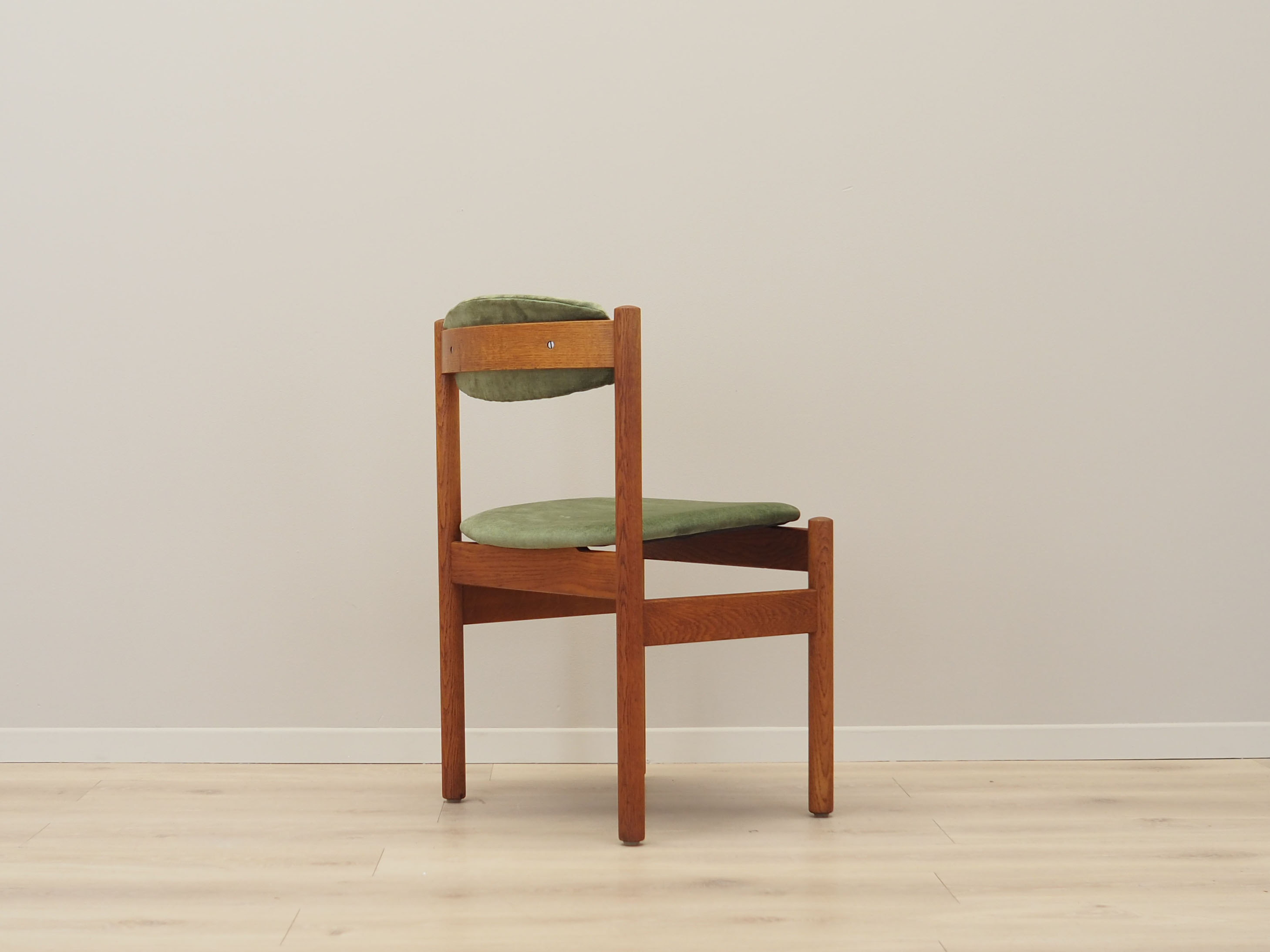 Set of two oak chairs, Danish design, 1960s, designer: Jørgen Baekmark, manufacturer: FDB Møbler