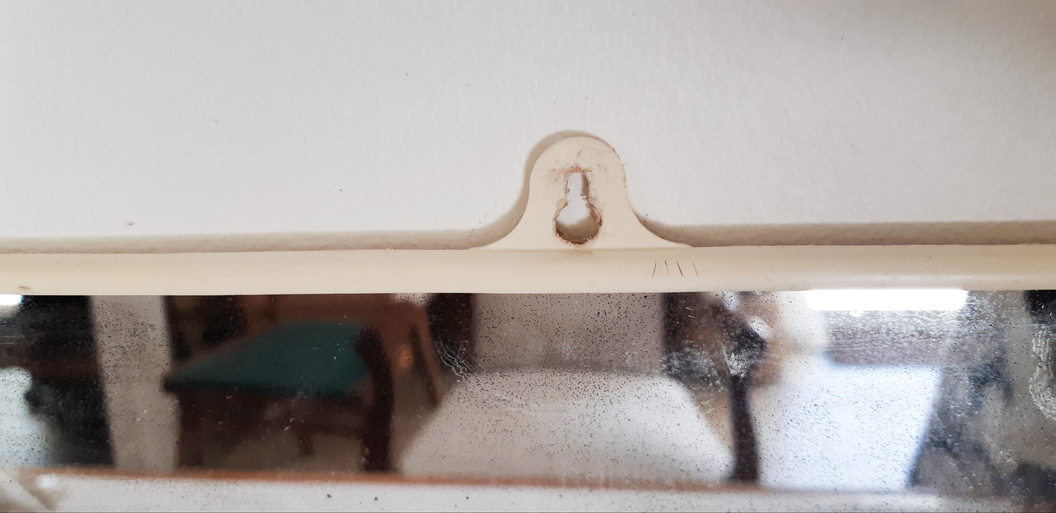 Vintage barber mirror 39 x 30 cm